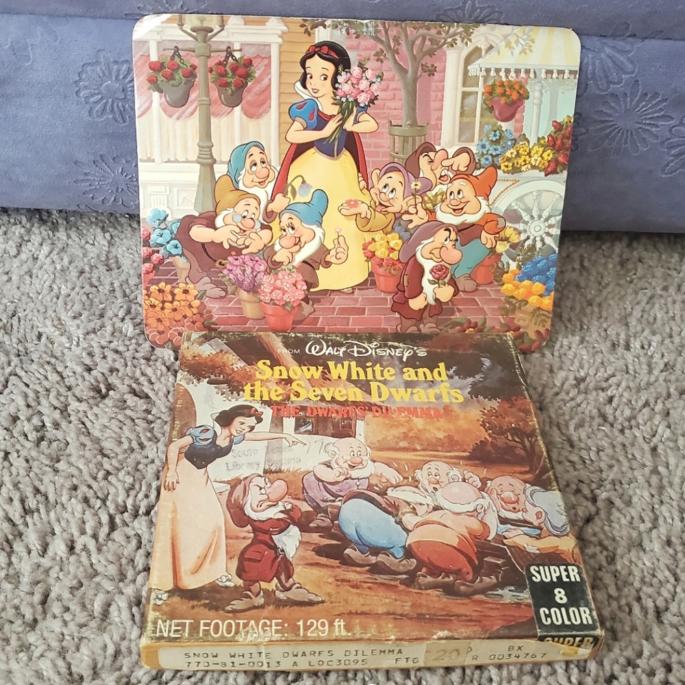 Disney's snow white and the 7 dwarfes vintage collectors items
